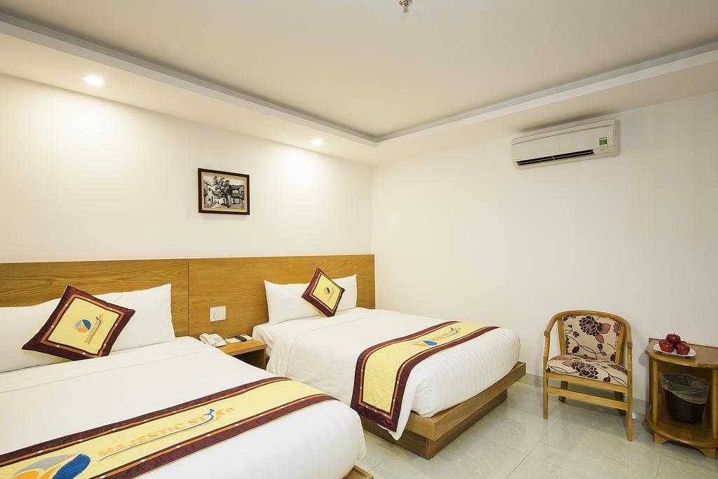 Majestic Nha Trang Hotel Buitenkant foto