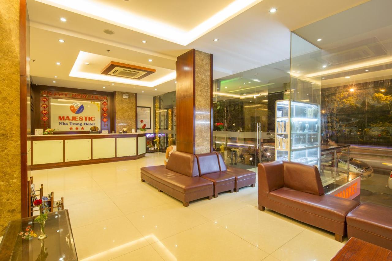 Majestic Nha Trang Hotel Buitenkant foto